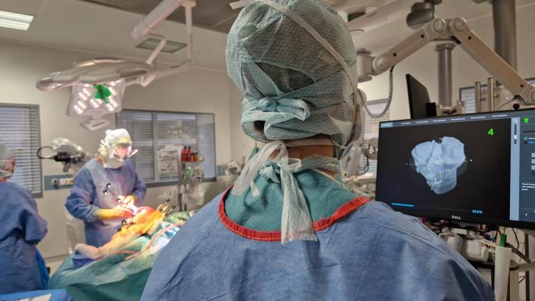 La robotique au service de la médecine. Journal La Marseillaise (PHOTO C.-A.L.).